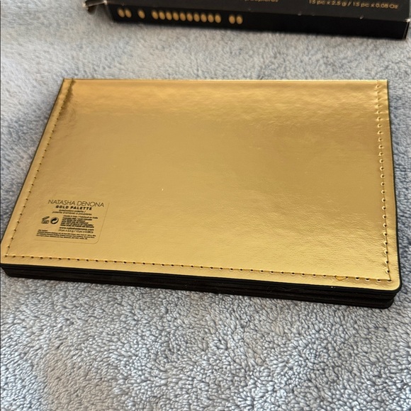 Natasha Denona Original Gold eyeshadow palette - Picture 4 of 4